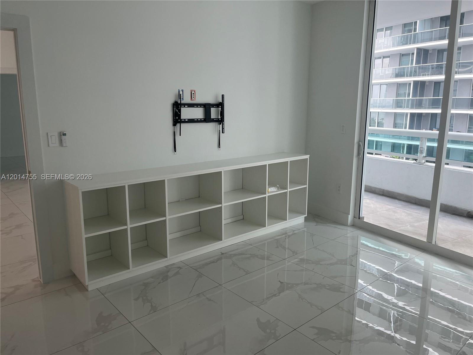 1800 N Bayshore Dr #614, Miami FL 33132