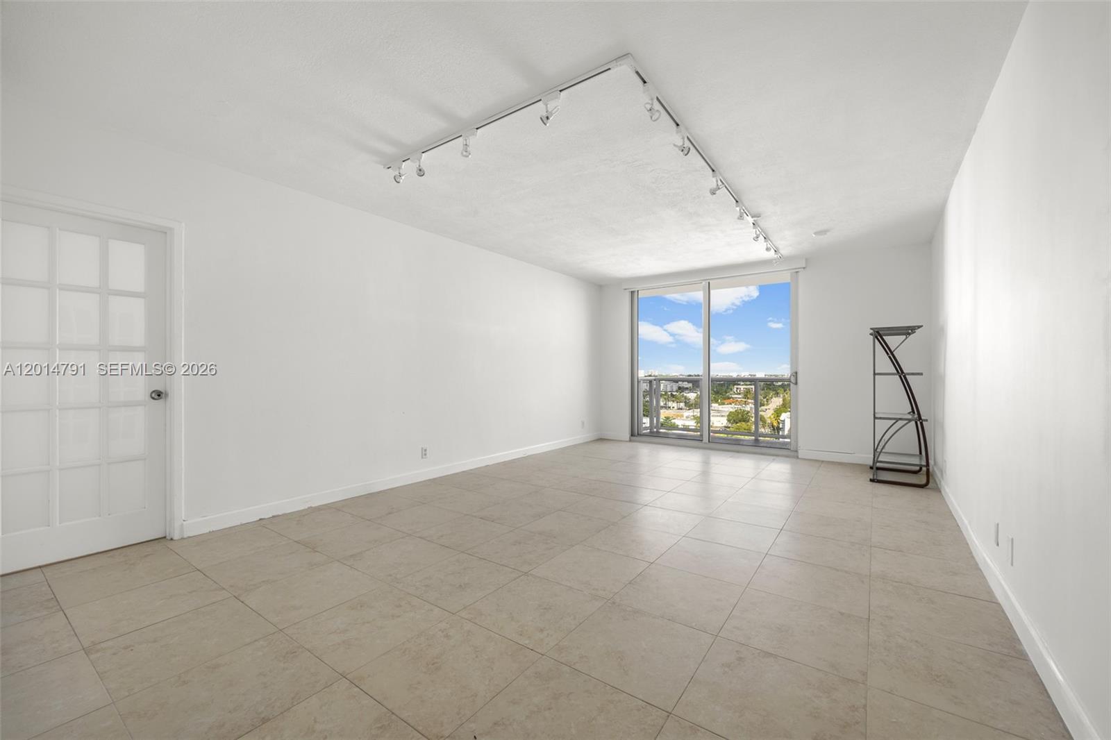 900 Bay Dr #1005, Miami Beach FL 33141