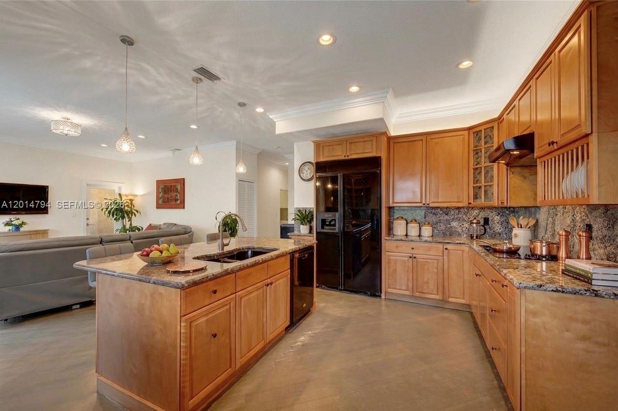 1580 SW 164th Ave, Pembroke Pines FL 33027