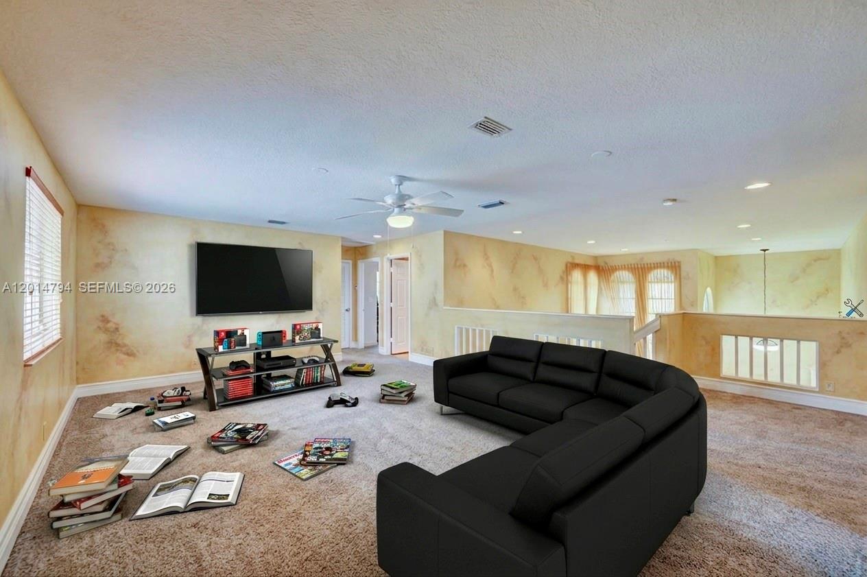 1580 SW 164th Ave, Pembroke Pines FL 33027