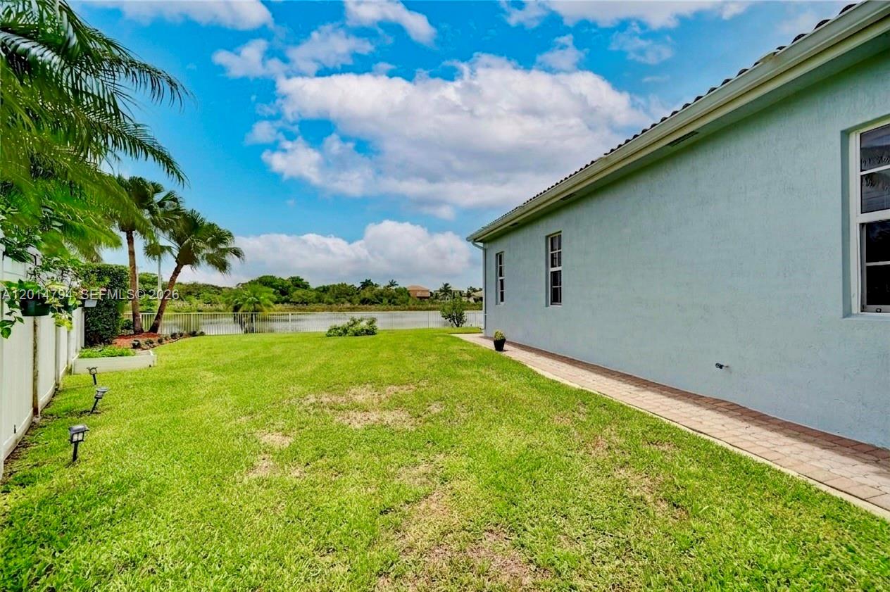1580 SW 164th Ave, Pembroke Pines FL 33027