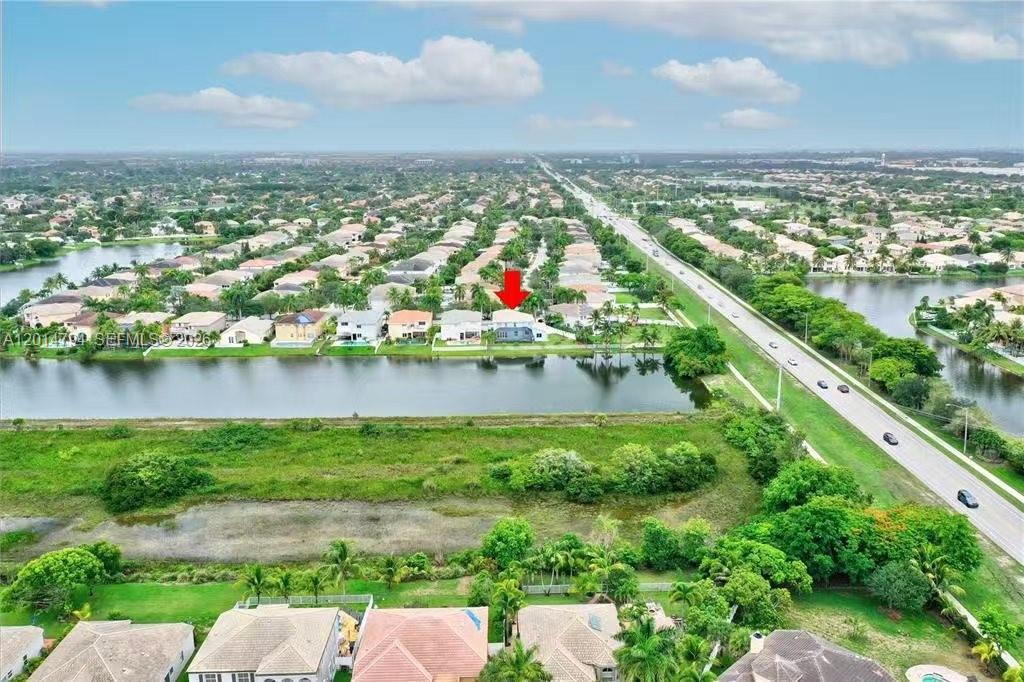 1580 SW 164th Ave, Pembroke Pines FL 33027