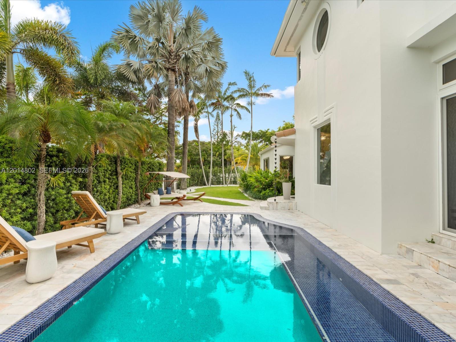 825 SW 23rd Rd #1, Miami FL 33129