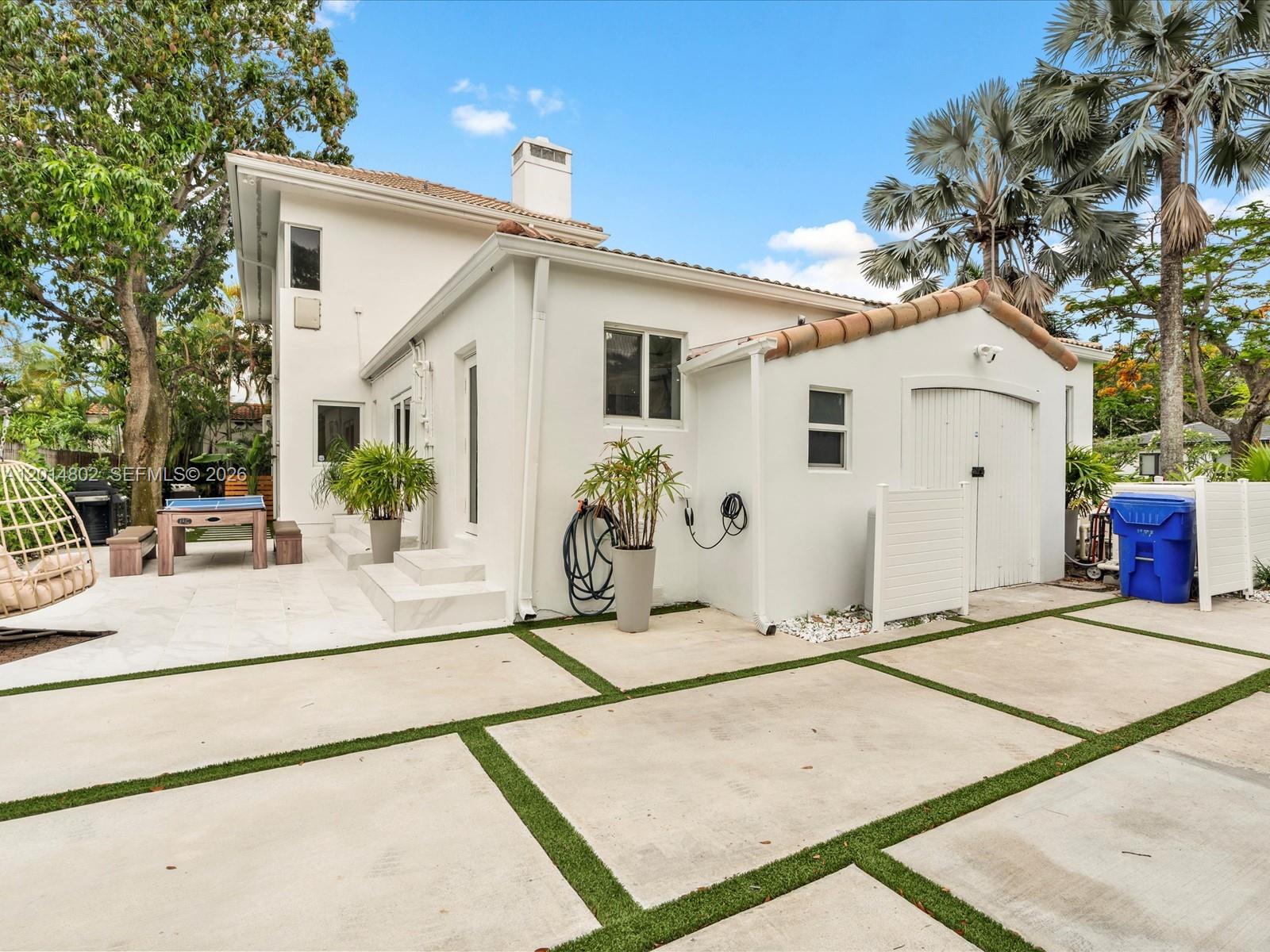 825 SW 23rd Rd #1, Miami FL 33129