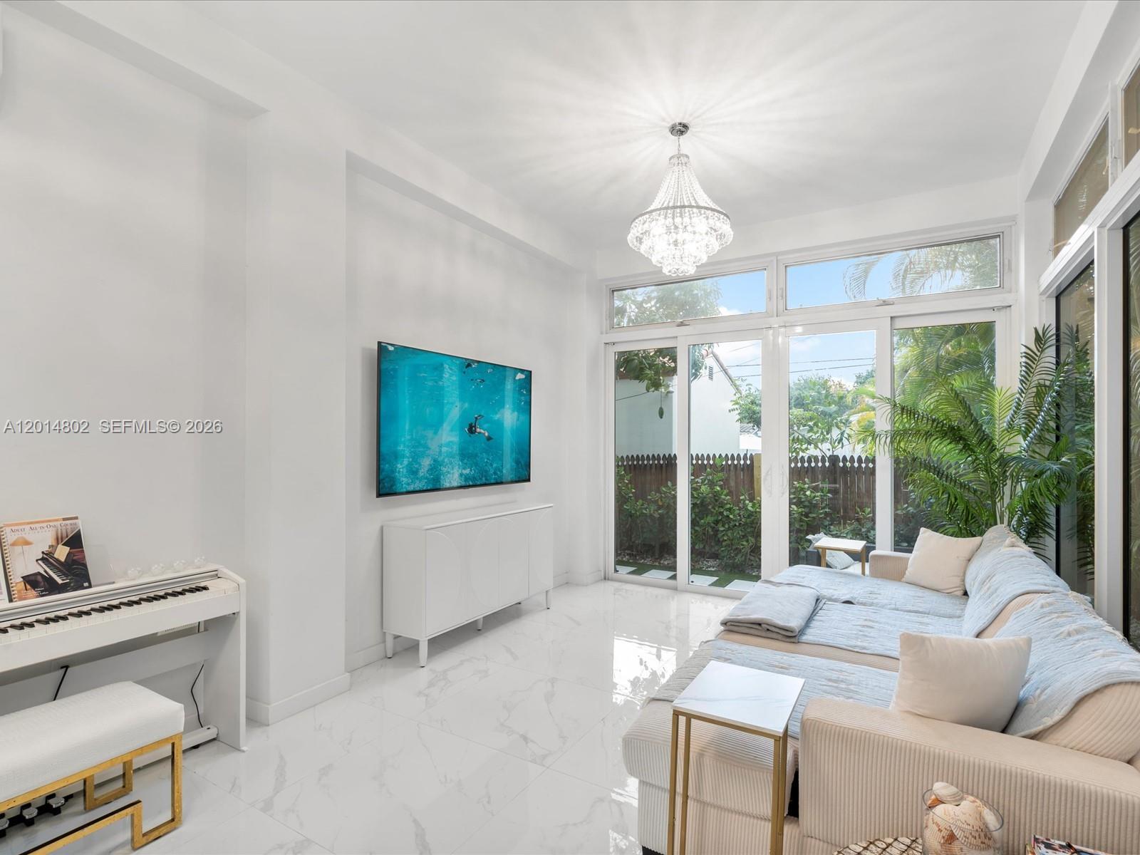 825 SW 23rd Rd #1, Miami FL 33129