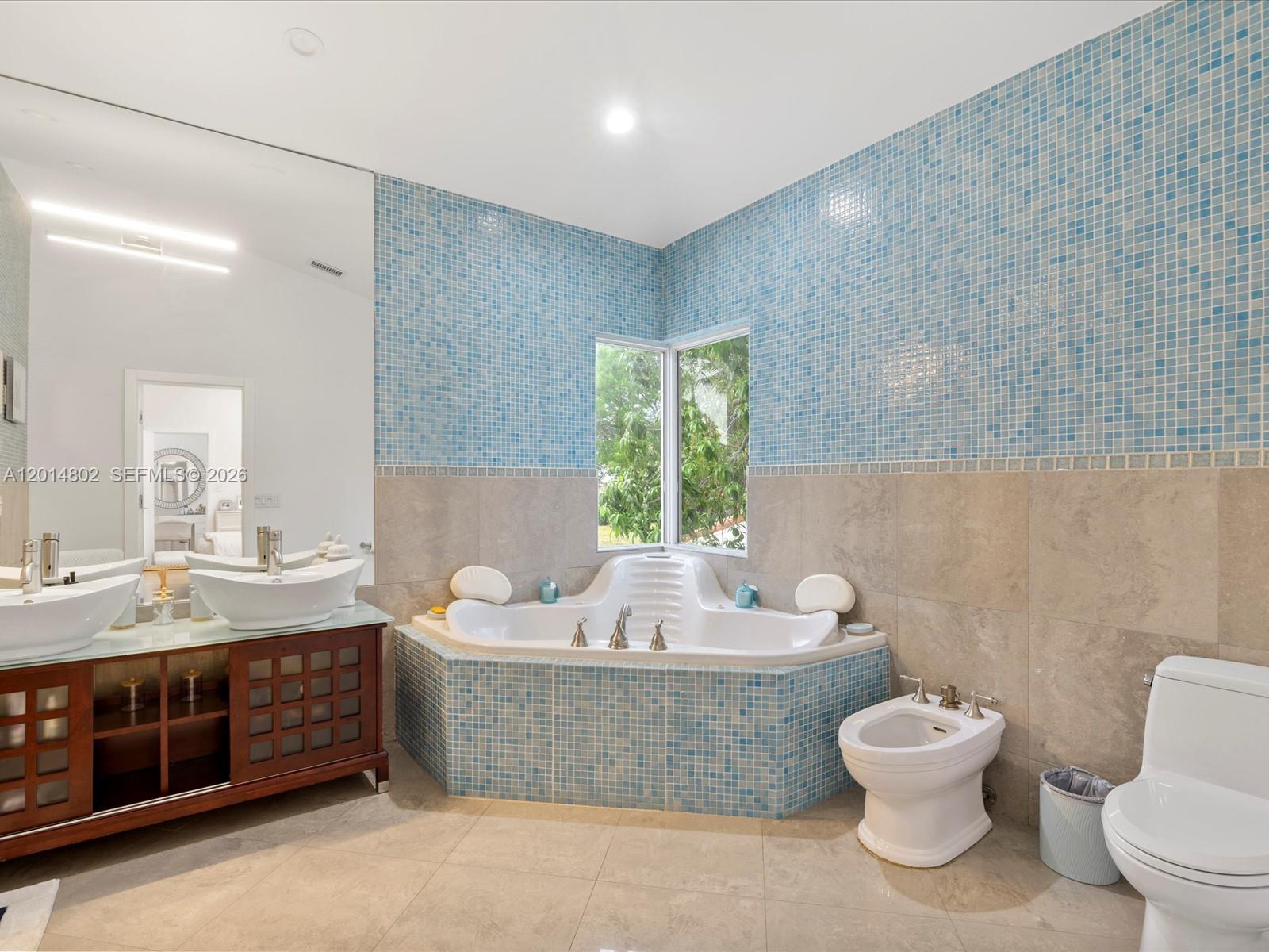 825 SW 23rd Rd #1, Miami FL 33129