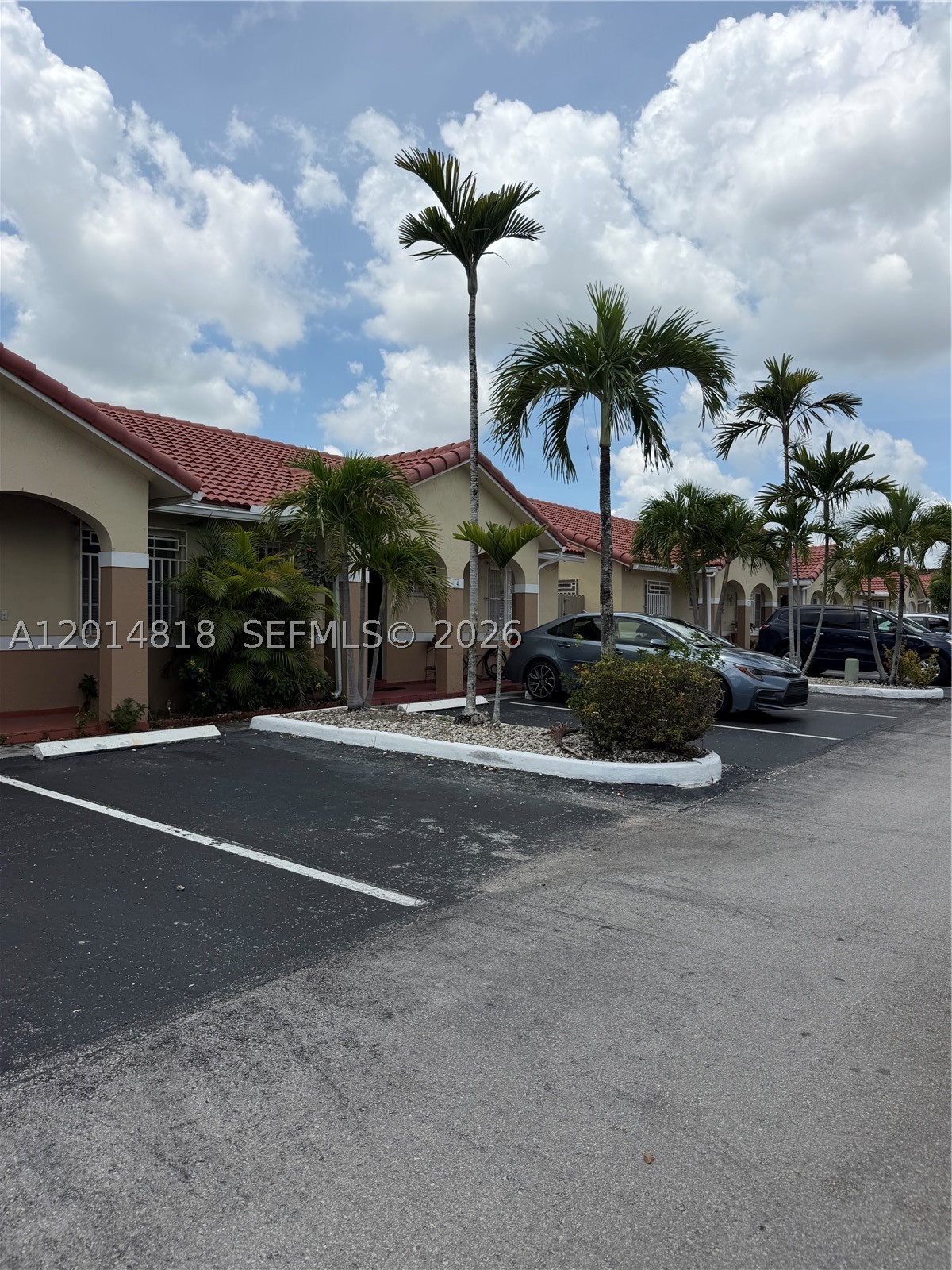 7101 W 24th Ave #14, Hialeah FL 33016