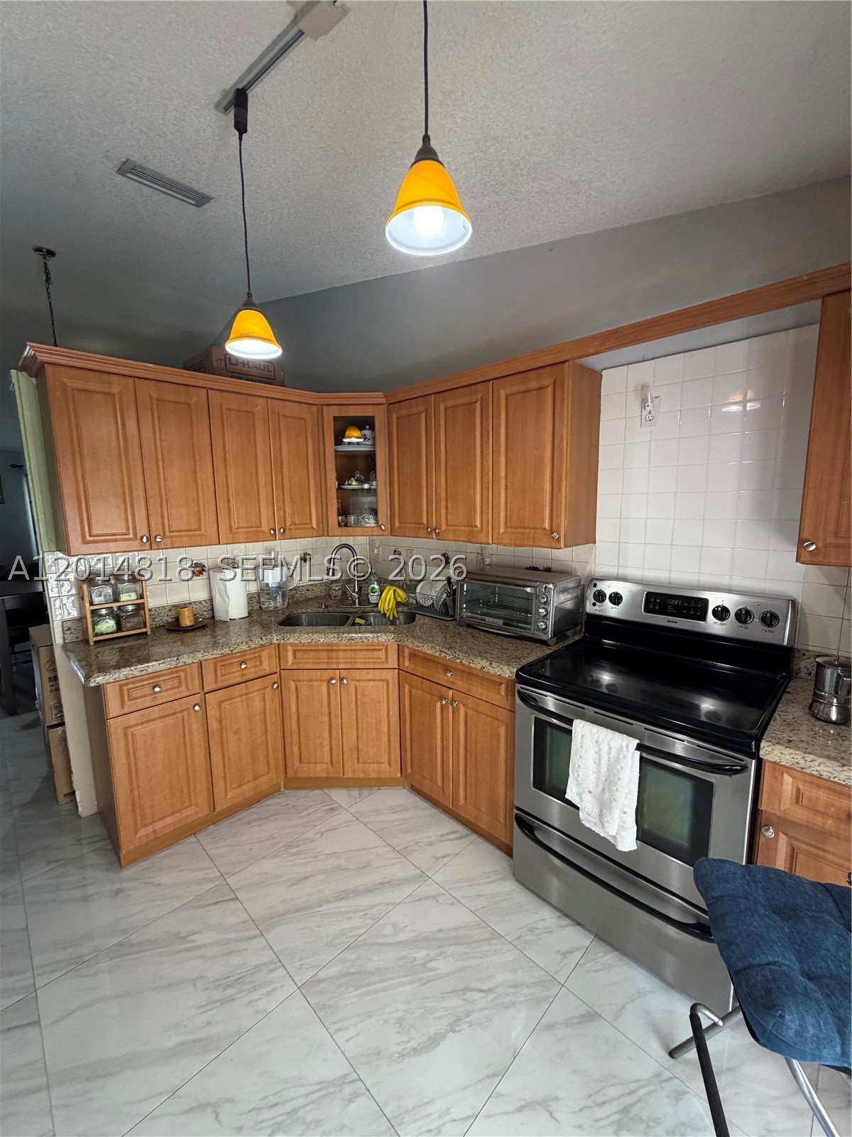 7101 W 24th Ave #14, Hialeah FL 33016