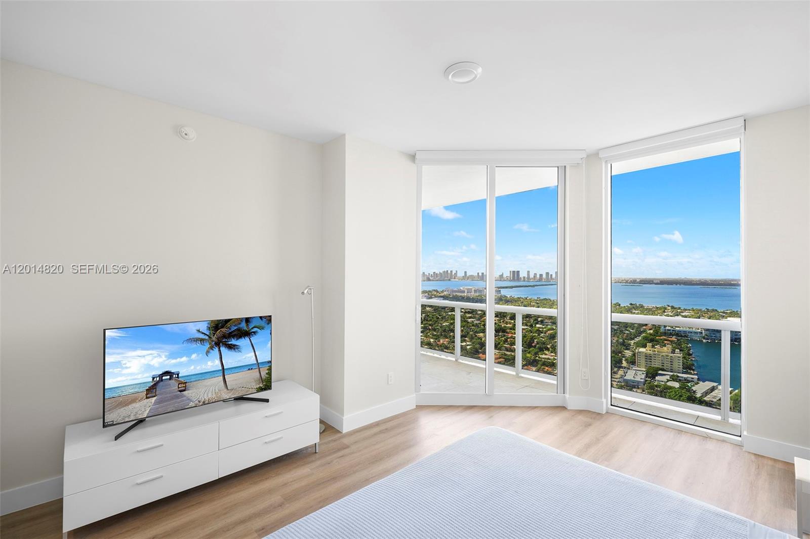 4775 Collins Ave #PH4306, Miami Beach FL 33140