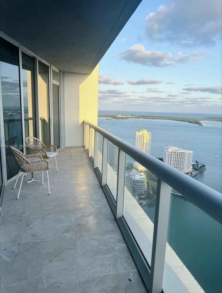 495 Brickell Ave #4809, Miami FL 33131