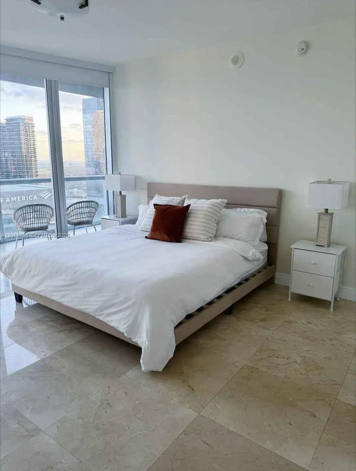 495 Brickell Ave #4809, Miami FL 33131