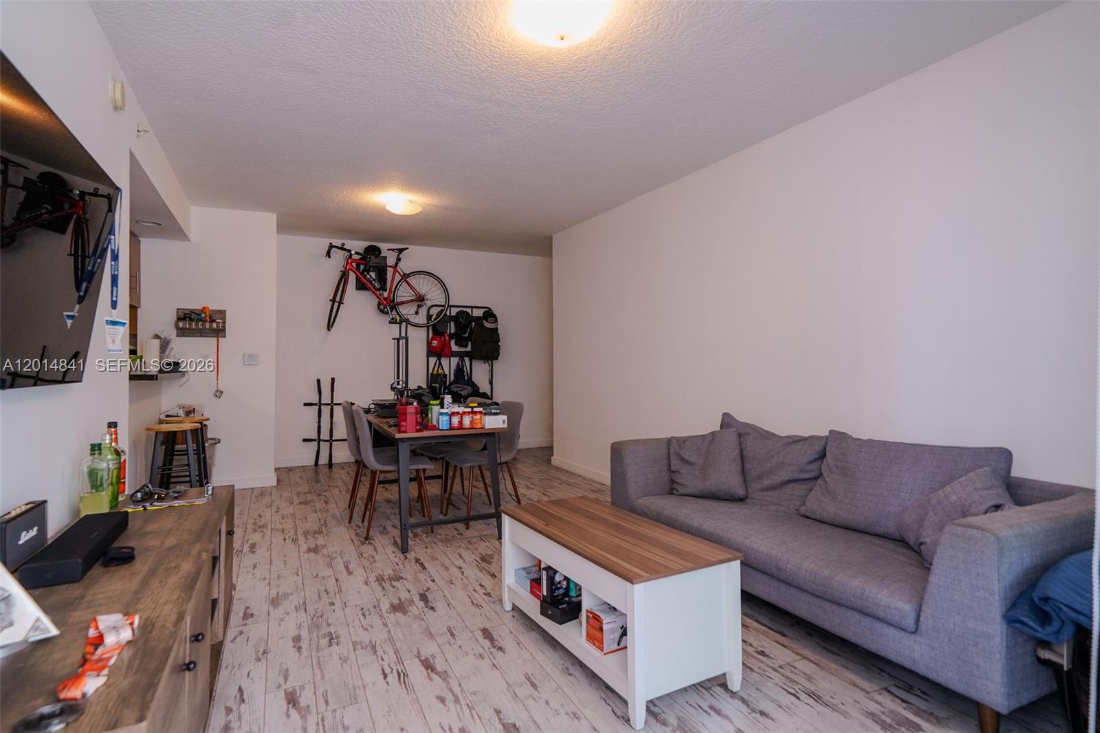601 NE 23rd St #607, Miami FL 33137