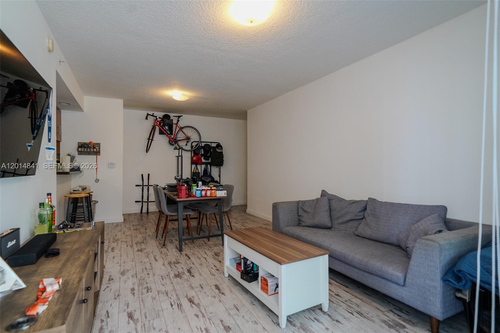 601 NE 23rd St #607, Miami FL 33137