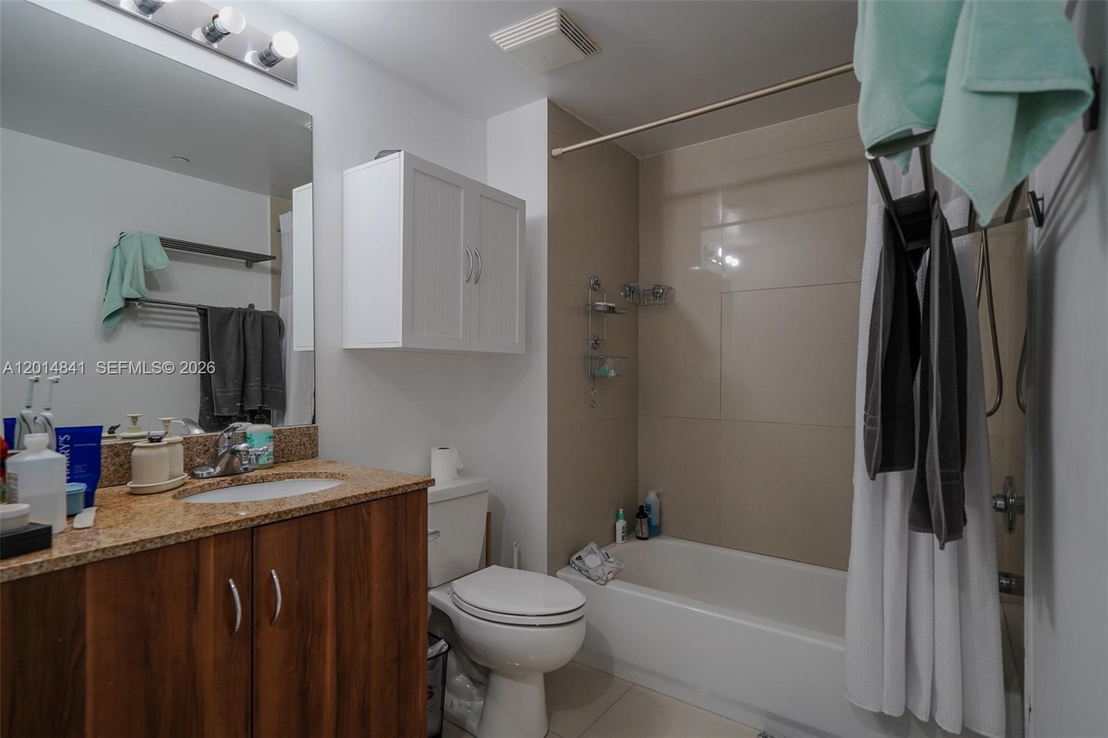 601 NE 23rd St #607, Miami FL 33137