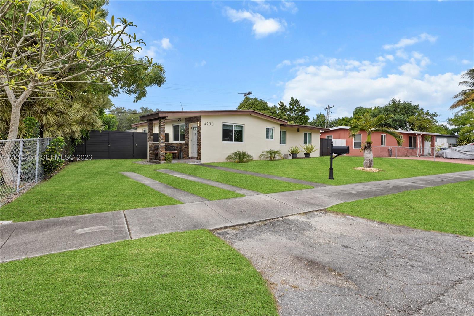 4230 SW 111th Ave, Miami FL 33165
