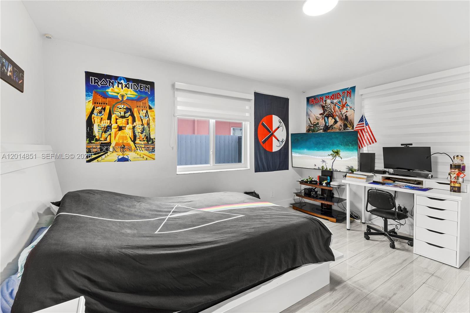 4230 SW 111th Ave, Miami FL 33165