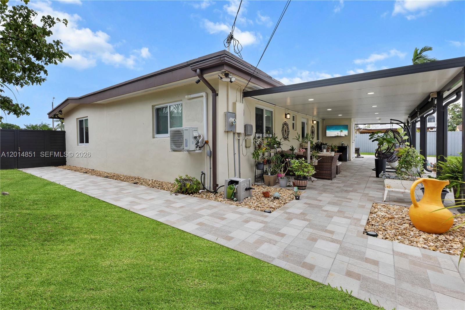 4230 SW 111th Ave, Miami FL 33165