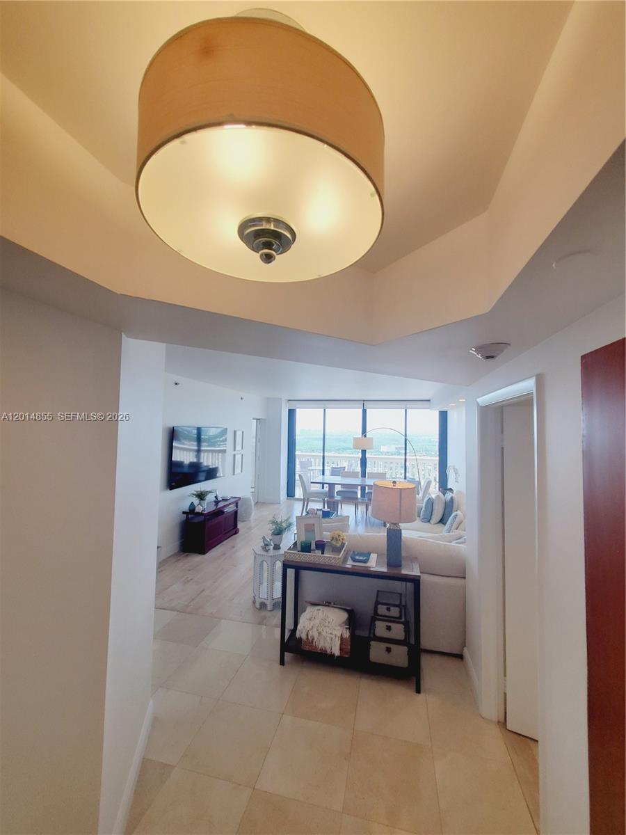 2000 Island Blvd #2703, Aventura FL 33160