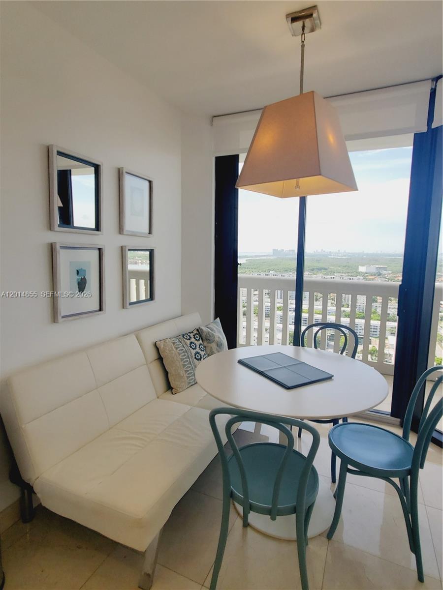 2000 Island Blvd #2703, Aventura FL 33160