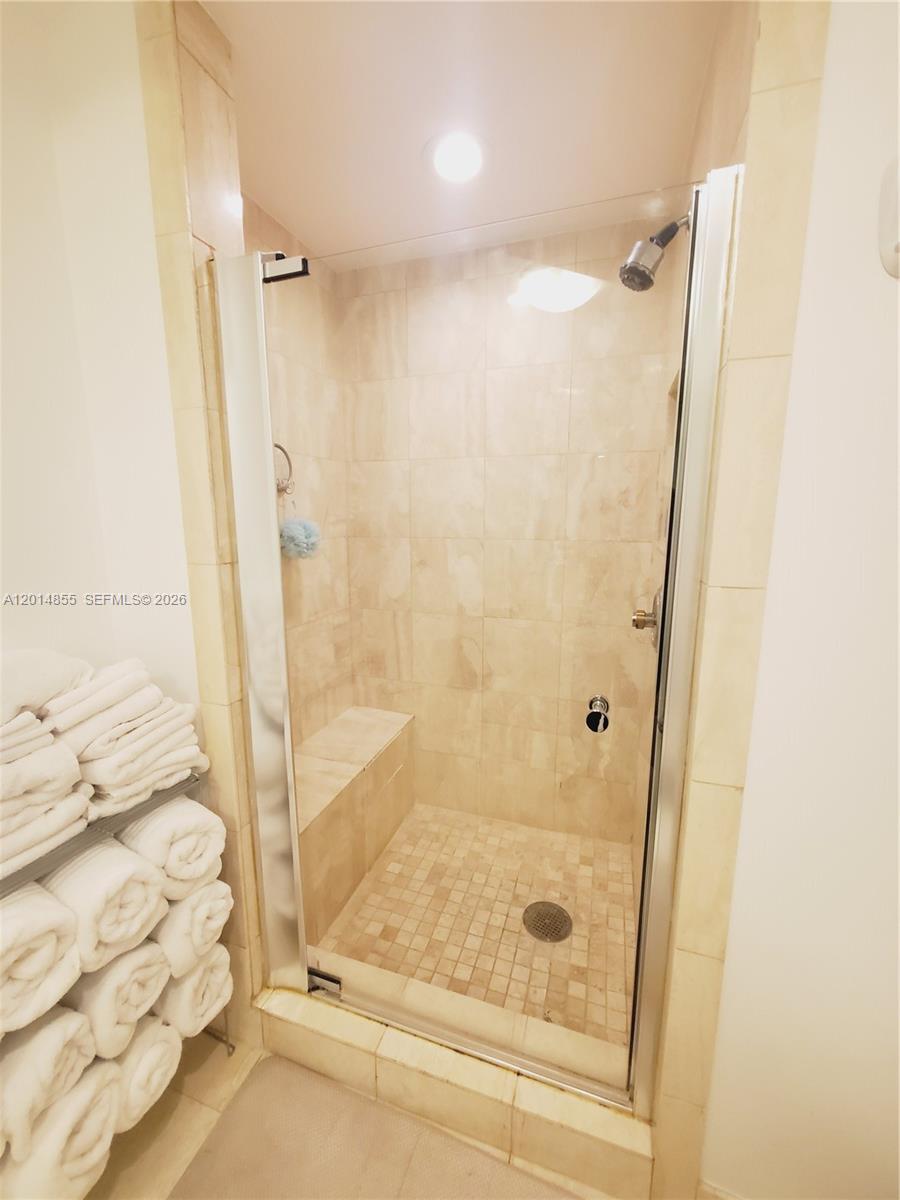 2000 Island Blvd #2703, Aventura FL 33160