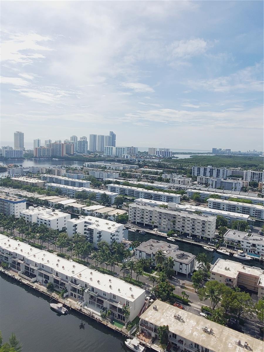 2000 Island Blvd #2703, Aventura FL 33160
