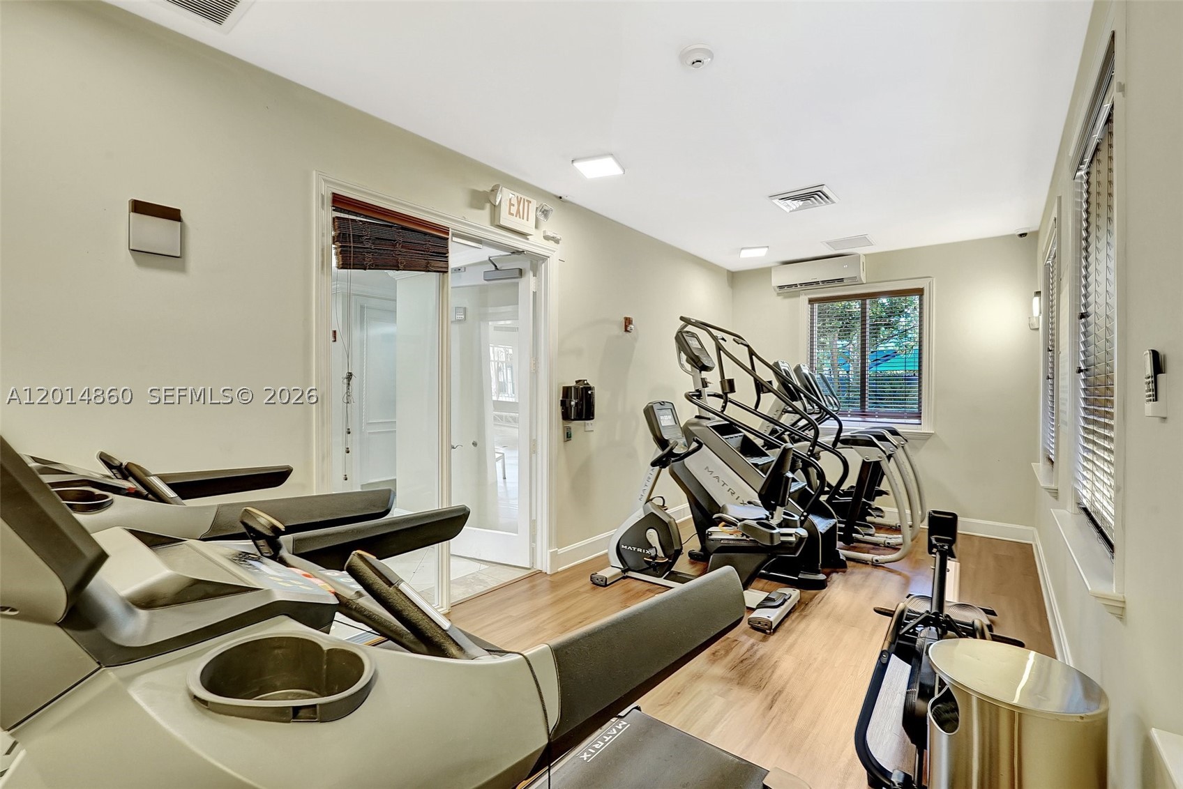 3330 NE 190th St #1817, Aventura FL 33180