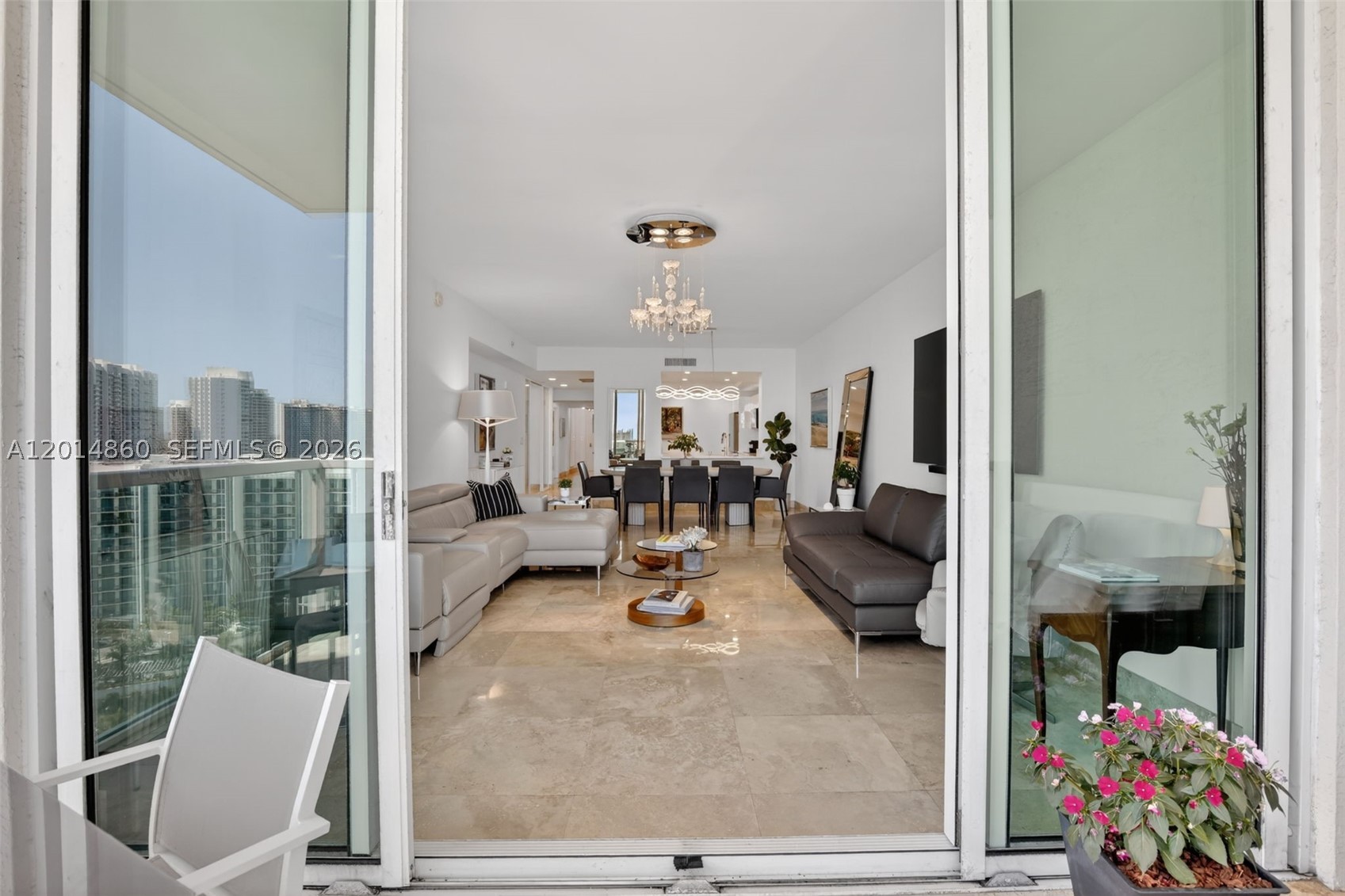 3330 NE 190th St #1817, Aventura FL 33180