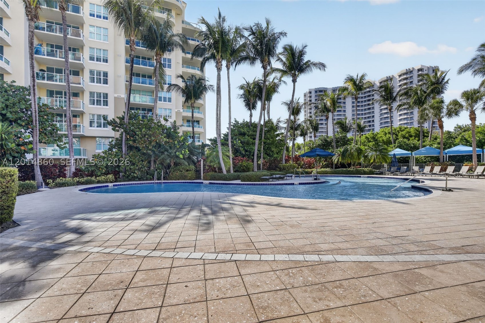 3330 NE 190th St #1817, Aventura FL 33180