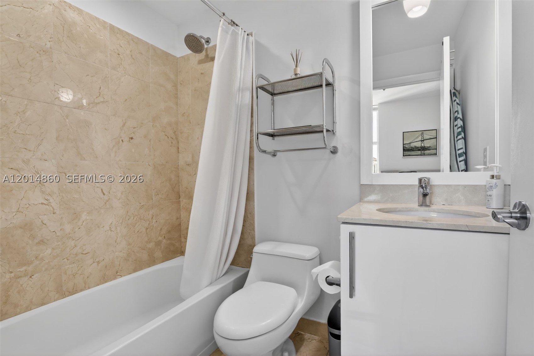 3330 NE 190th St #1817, Aventura FL 33180