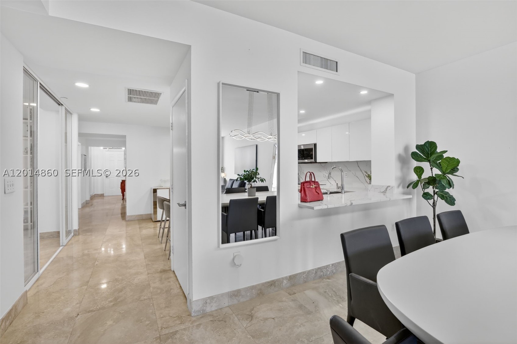 3330 NE 190th St #1817, Aventura FL 33180