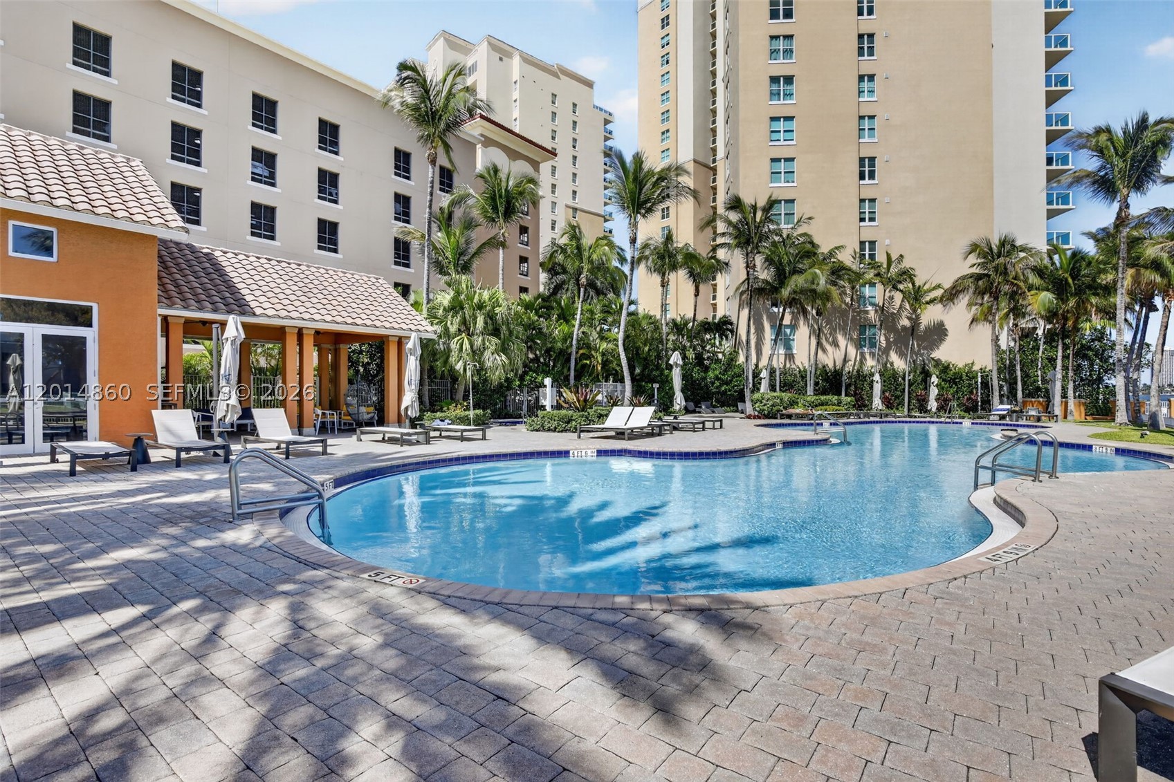 3330 NE 190th St #1817, Aventura FL 33180