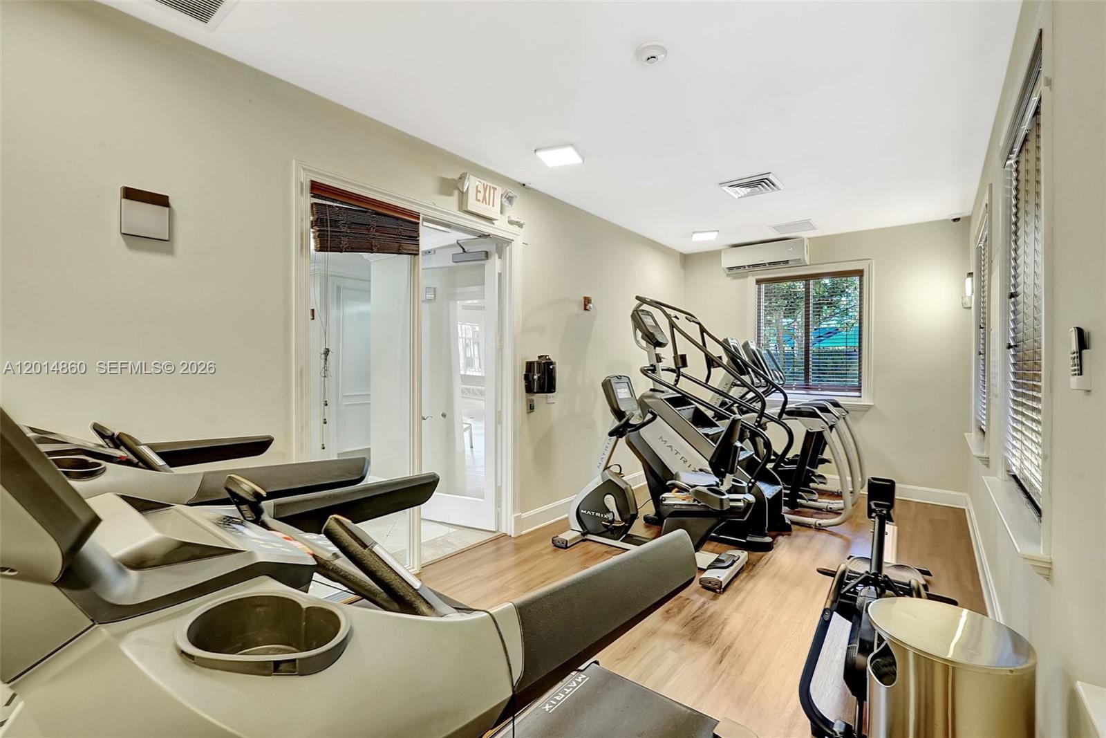 3330 NE 190th St #1817, Aventura FL 33180