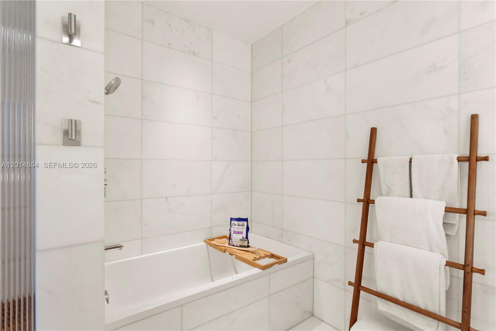 500 Alton Rd #1601, Miami Beach FL 33139
