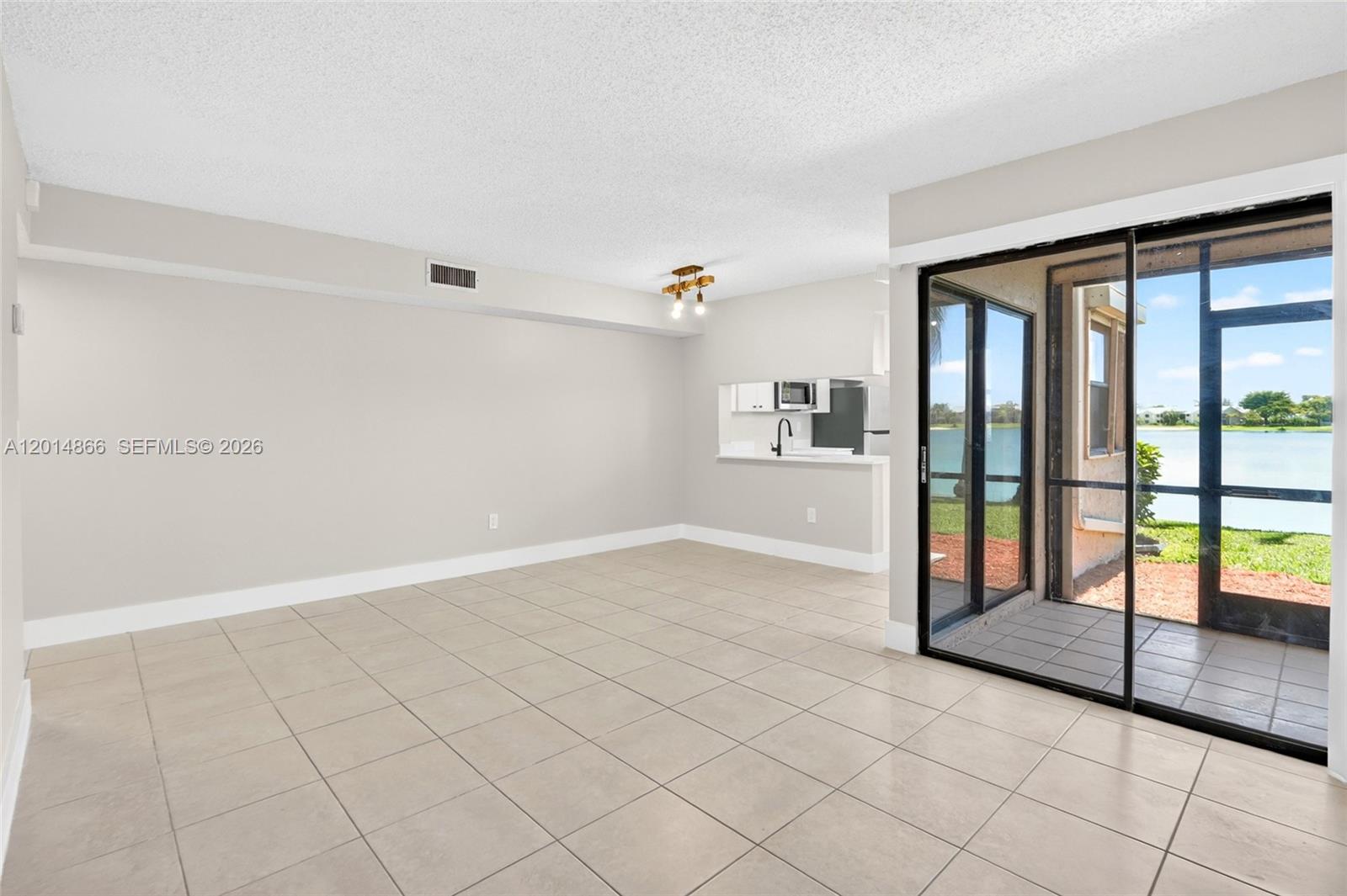 800 Independence Dr #800F, Homestead FL 33034
