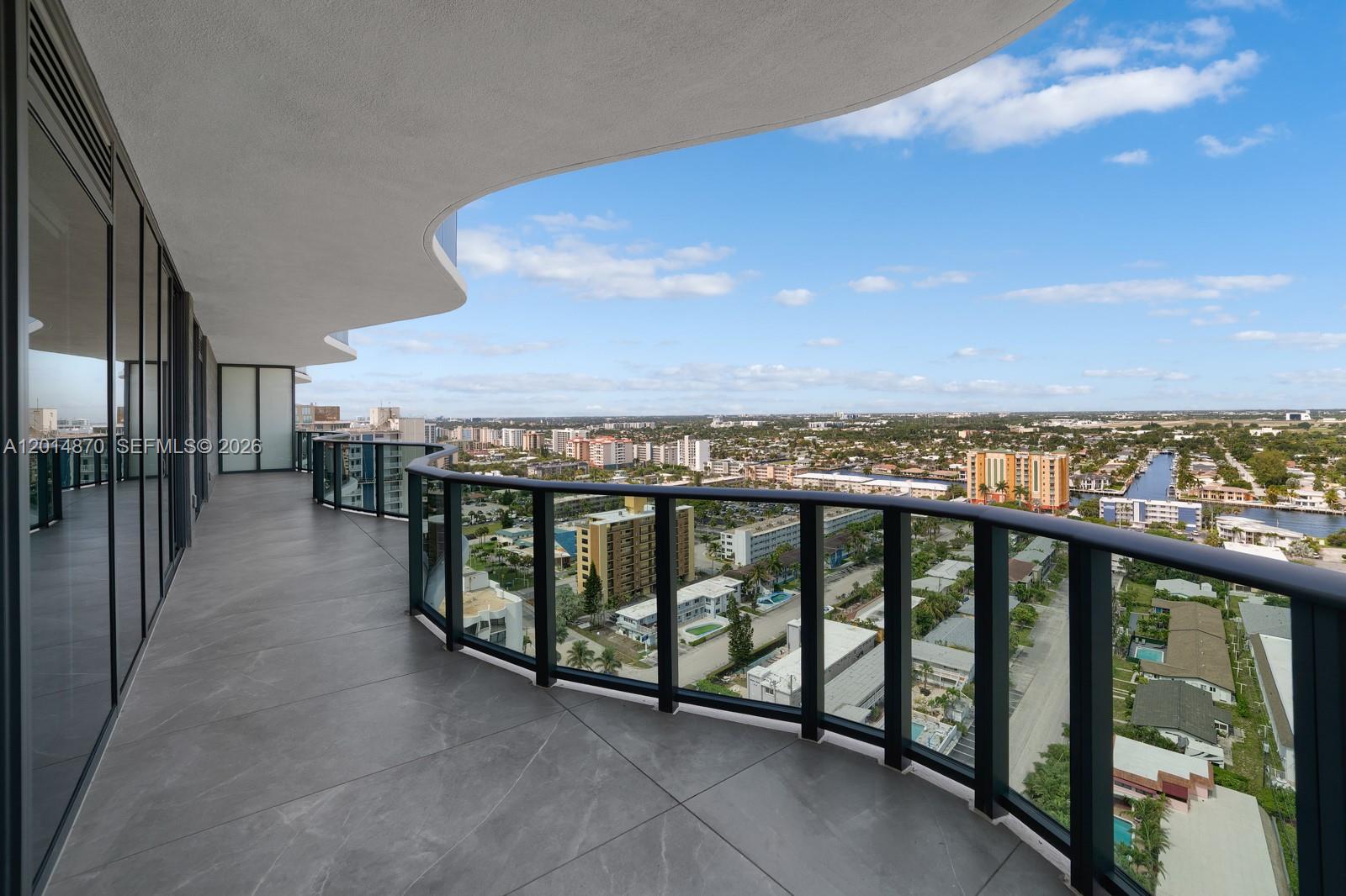 900 N Ocean Blvd #1903, Pompano Beach FL 33062
