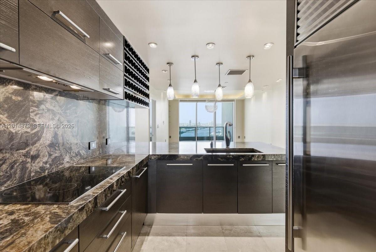900 Biscayne Blvd #3709, Miami FL 33132