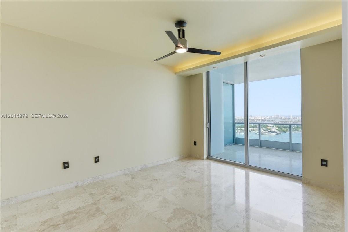 900 Biscayne Blvd #3709, Miami FL 33132
