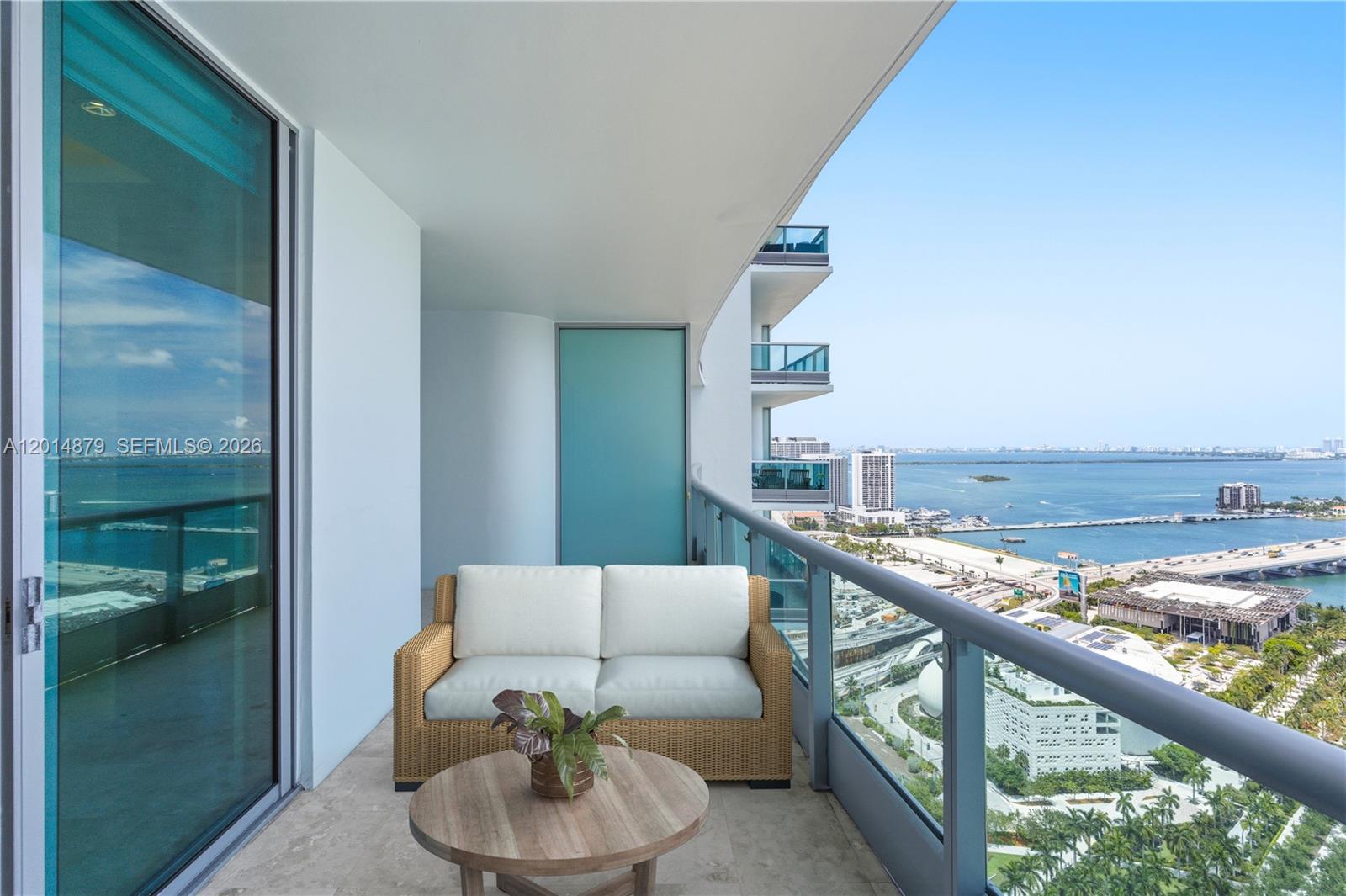 900 Biscayne Blvd #3709, Miami FL 33132