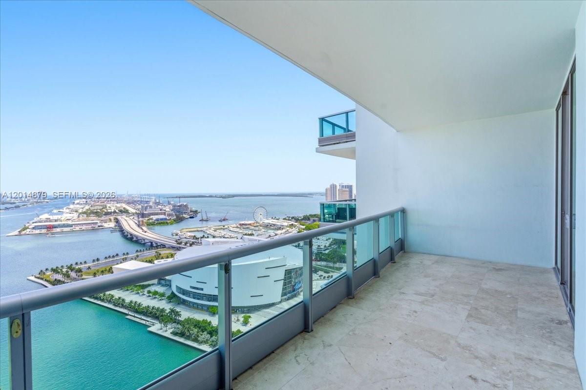900 Biscayne Blvd #3709, Miami FL 33132