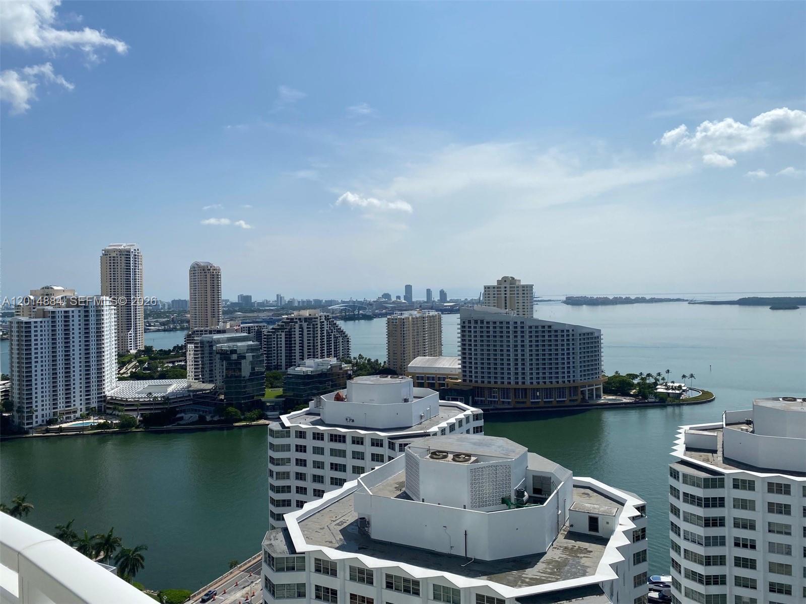 950 Brickell Bay Dr #2711, Miami FL 33131