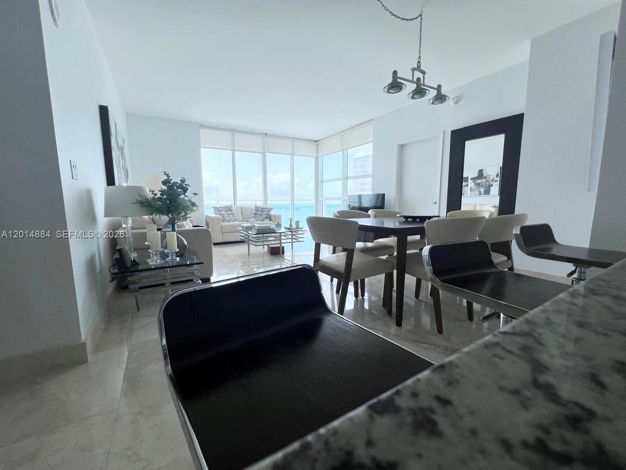 950 Brickell Bay Dr #2711, Miami FL 33131