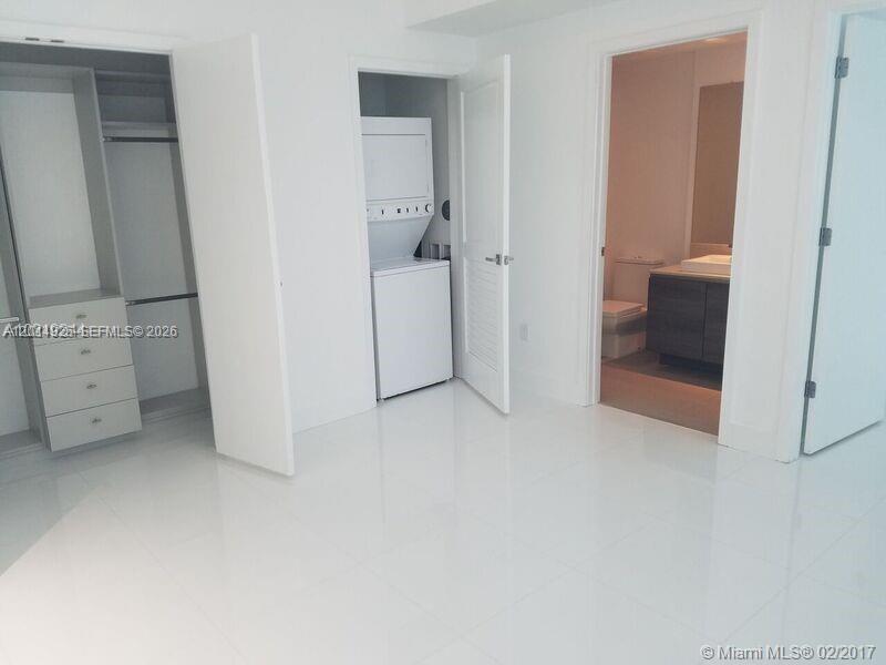 1080 Brickell Ave #909, Miami FL 33131