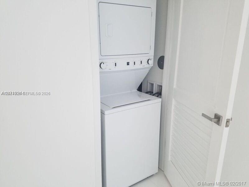1080 Brickell Ave #909, Miami FL 33131