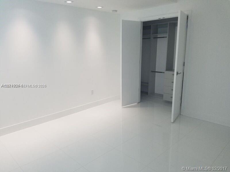 1080 Brickell Ave #909, Miami FL 33131