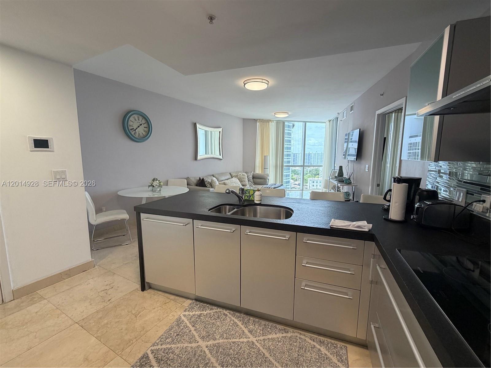 18201 Collins Ave #1908, Sunny Isles Beach FL 33160