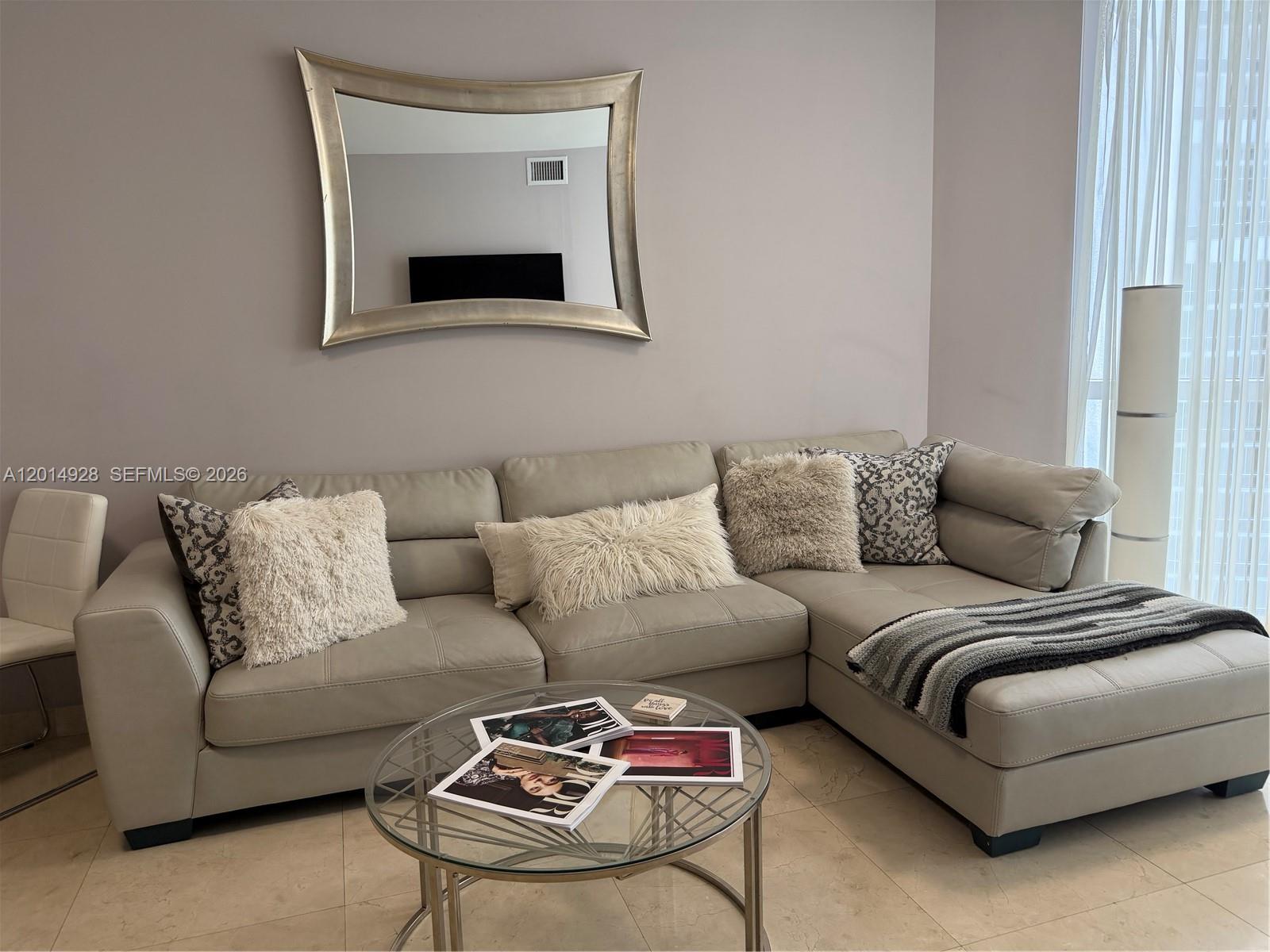 18201 Collins Ave #1908, Sunny Isles Beach FL 33160