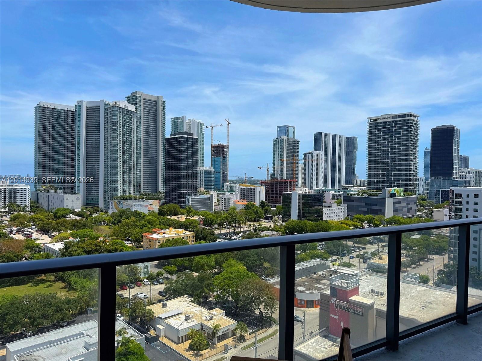121 NE 34th St #1605, Miami FL 33137