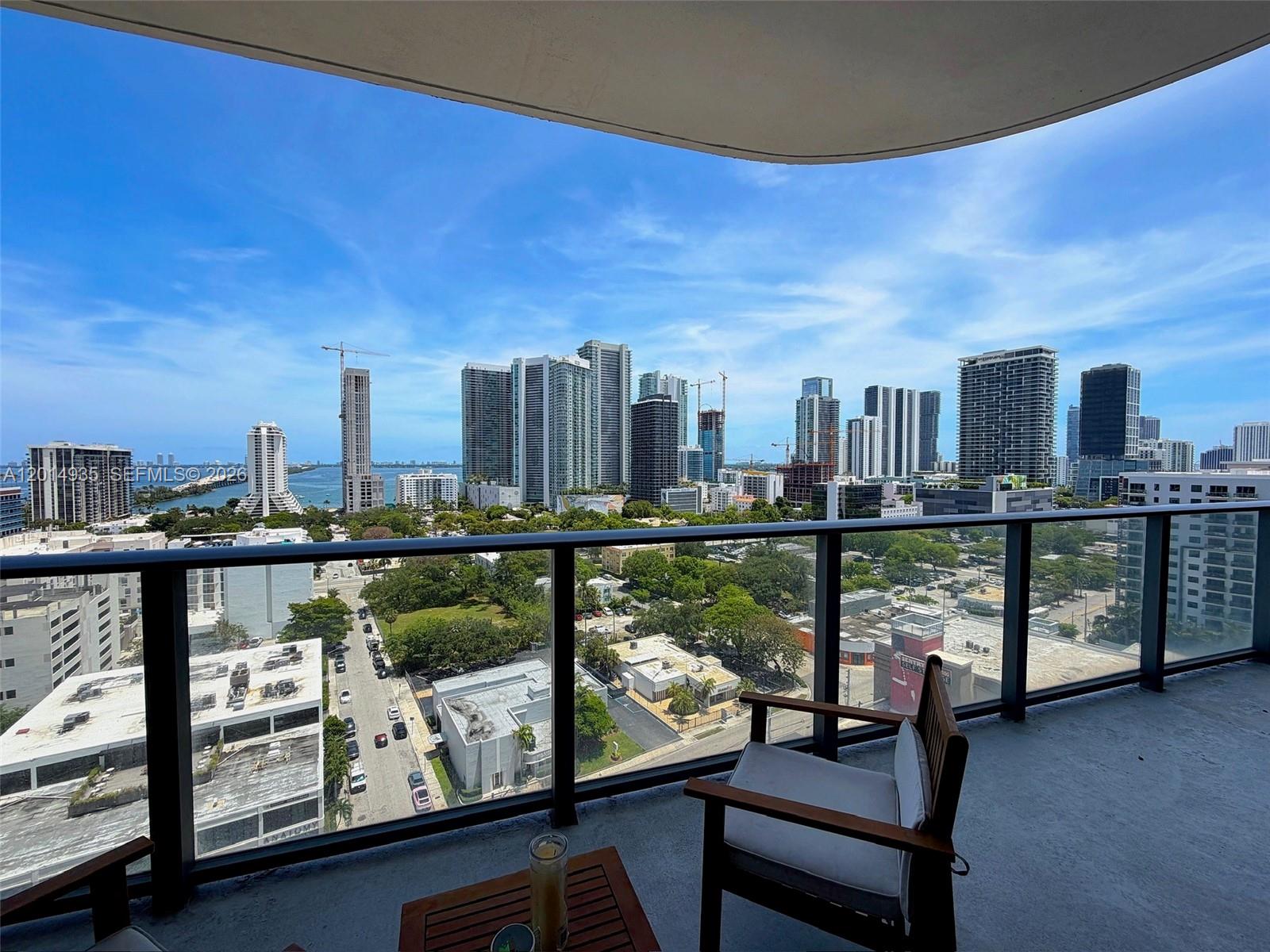 121 NE 34th St #1605, Miami FL 33137