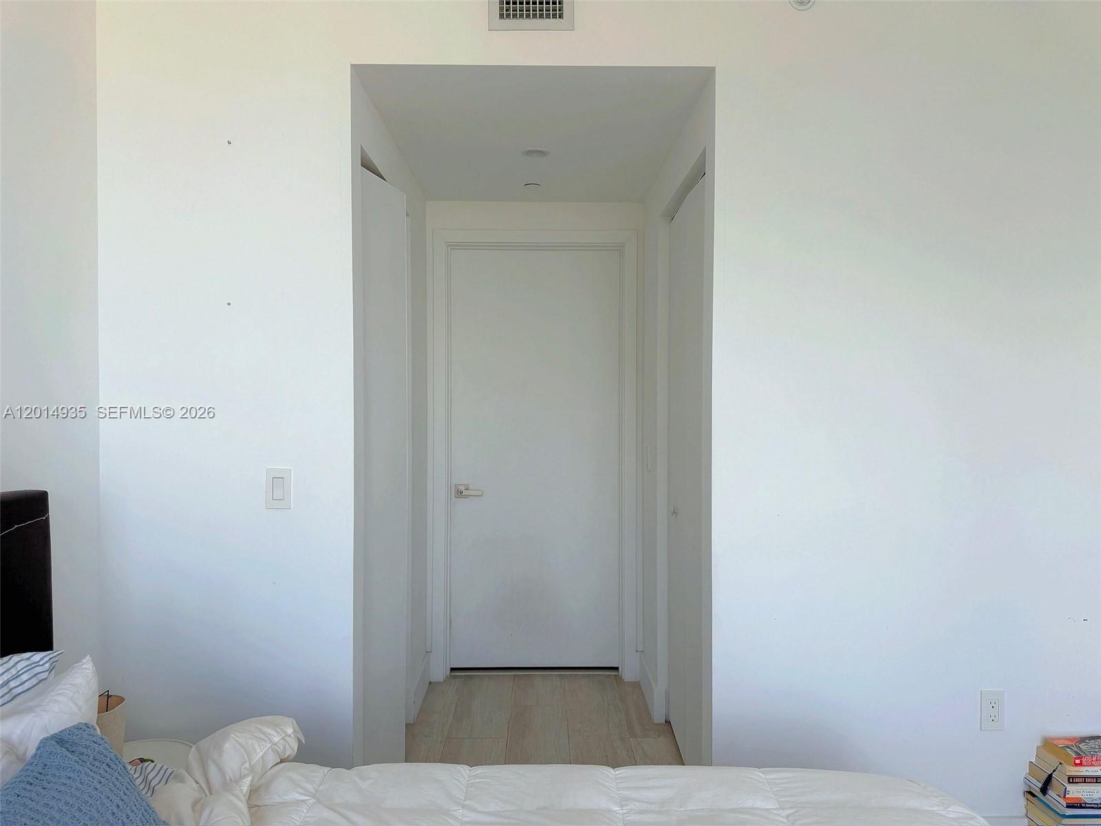 121 NE 34th St #1605, Miami FL 33137