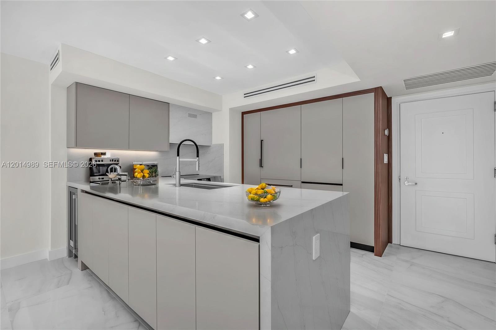 9499 Collins Ave #1009, Surfside FL 33154
